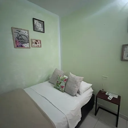3cb-1 3 Bedroom In Getsemani Apartamento *